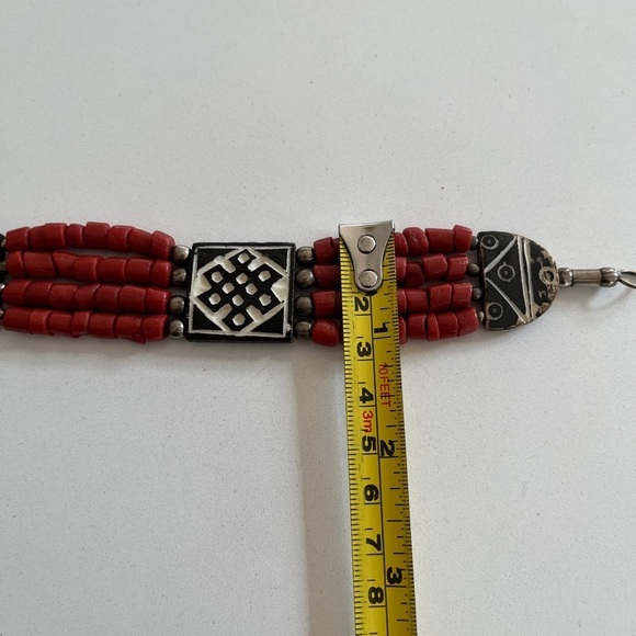 BRACELET Red Beaded Silver Tone and Wood Accents Chunky Tribal Boho Western - Picture 14 of 15